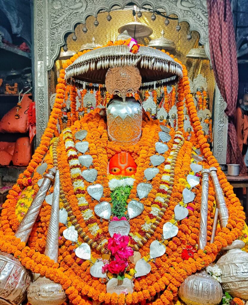 Hanuman Garhi in ayodhya