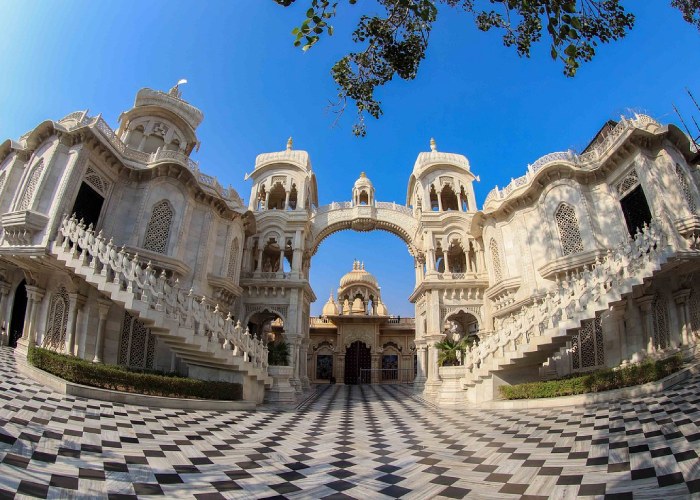ISKCON Vrindavan (Shree Krishna-Balaram Mandir)