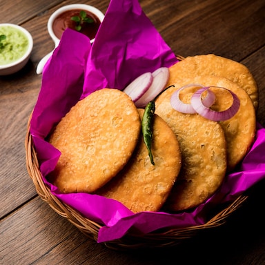 Hing Kachori: A Spicy and Flavorful Snack